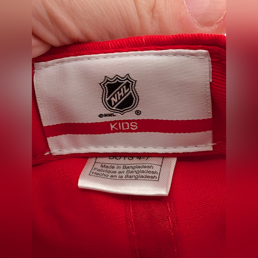 NHL Hockey 🏒 Calgary Flames Kids Cap - Picture 6 of 9